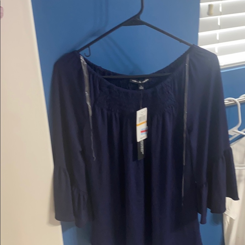 3/4 length tunic navy blue.